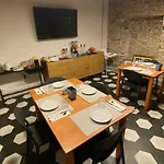 Alloggio in famiglia Gronda Via Vandelli Locazioni Turistiche - Private Tourist *