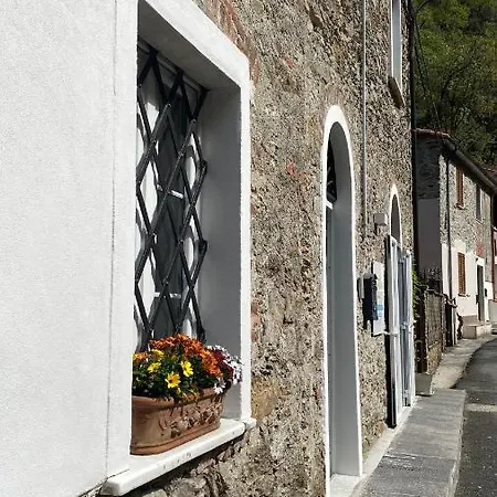 Gronda Via Vandelli * Massa (Tuscany)