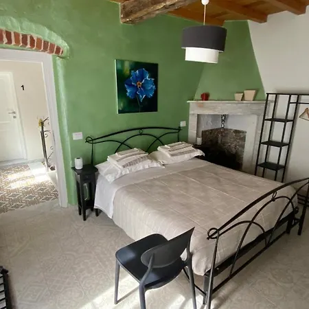 Gronda Via Vandelli Locazioni Turistiche - Private Tourist Privat bolig Massa (Tuscany)